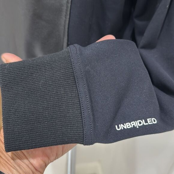 Unbridled Black short, bomber jacket, black, long sleeves size small - Picture 10 of 12